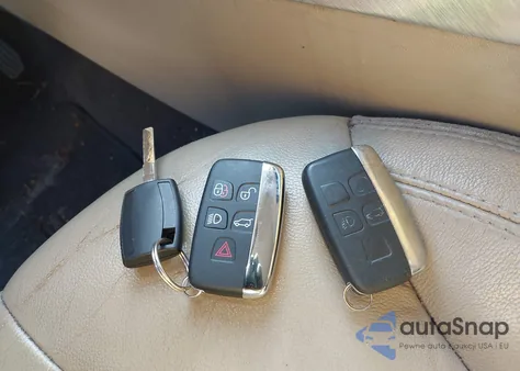 2013 Land Rover Range Rover Evoque Pure z USA, uszkodzony, nr VIN SALVR2BG0DH828342